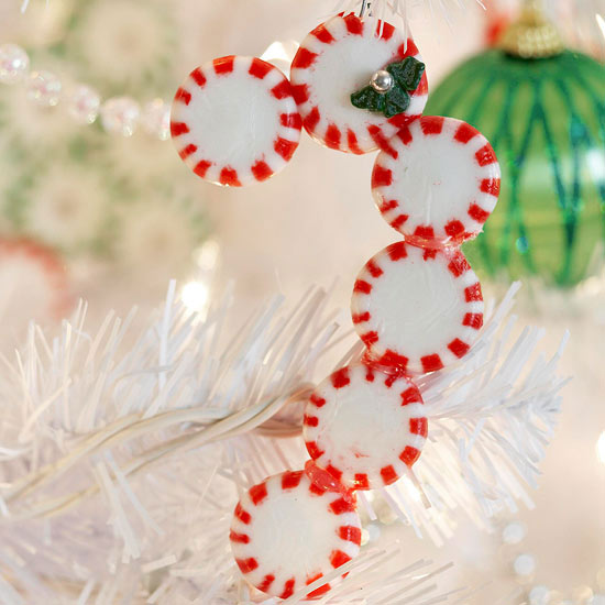 Christmas decorations make candy cane ornaments