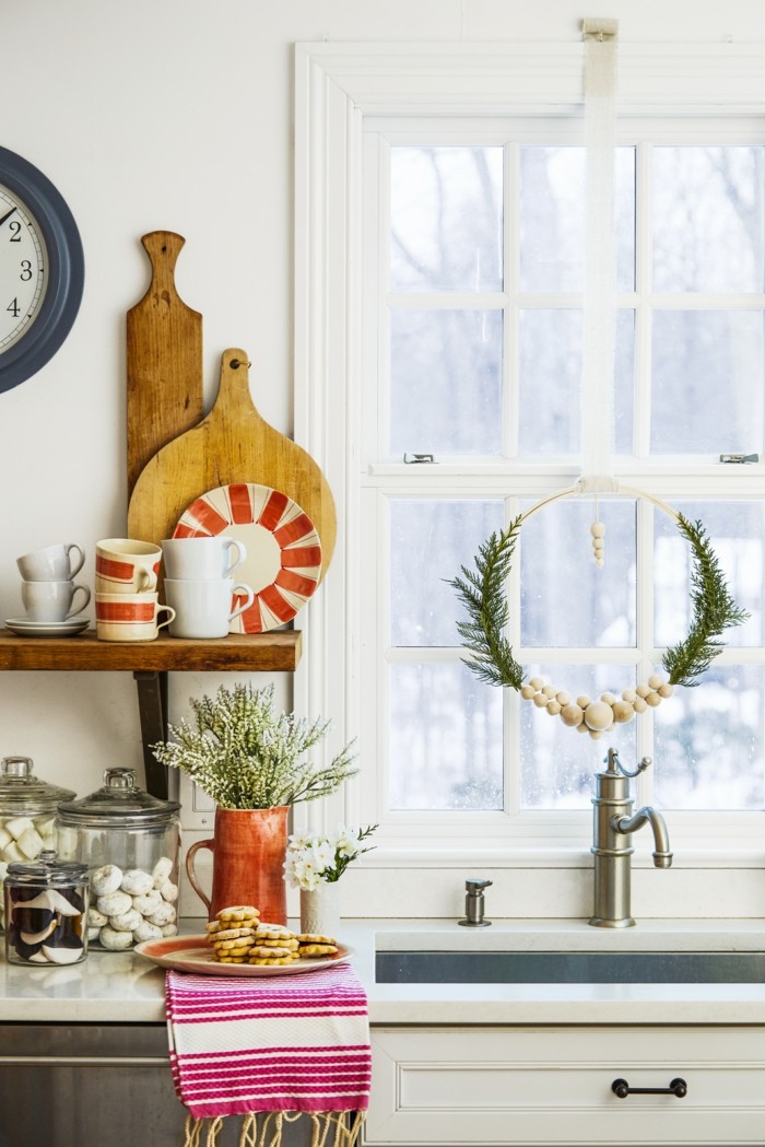Χριστουγεννιάτικο παράθυρο κουζίνα παράθυρο φωτεινό εσωτερικό