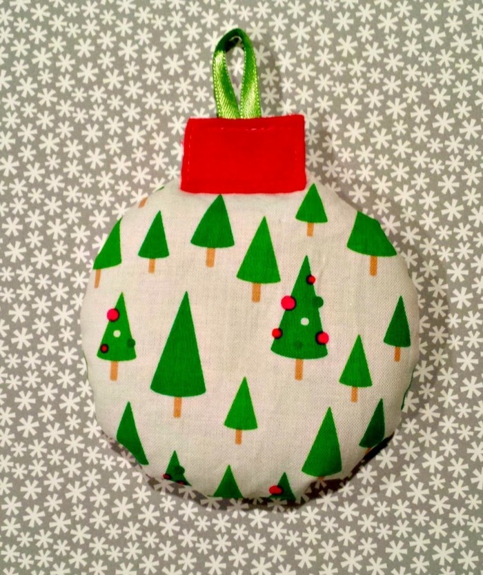 Christmas decoration sew Christmas balls sew yourself