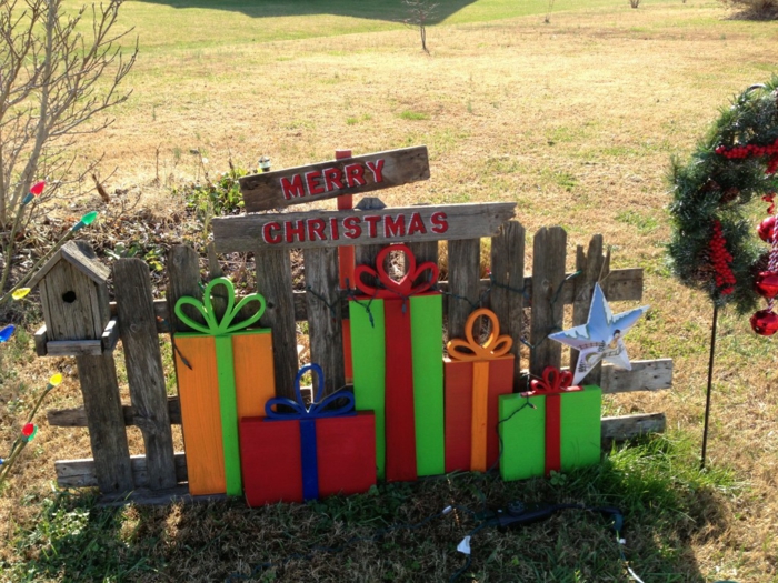 Коледна украса Коледна украса ограда