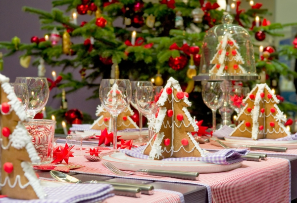 decorațiuni de crăciun idei de masă decorare Crăciun copaci turtă dulce