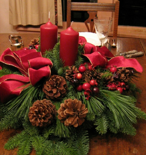 christmas decoration table decoration cones red candles