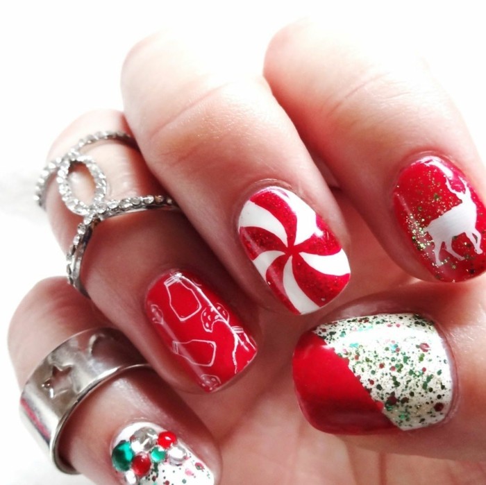 kerst nagels typische feestelijke kleuren