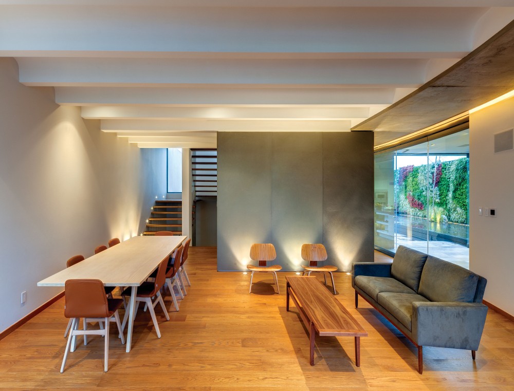 rezidenční jídelní prostory nápad design dřevo textury banka