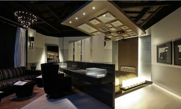 en-værelses lejlighed indstillet stilfuldt i sort