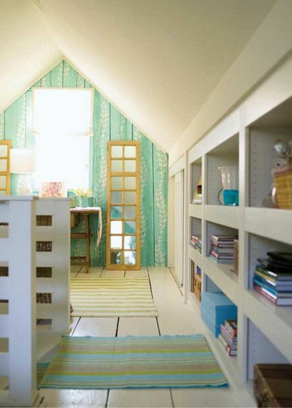живи идеи малка стая с вграден гардероб с таванско помещение за съхранение