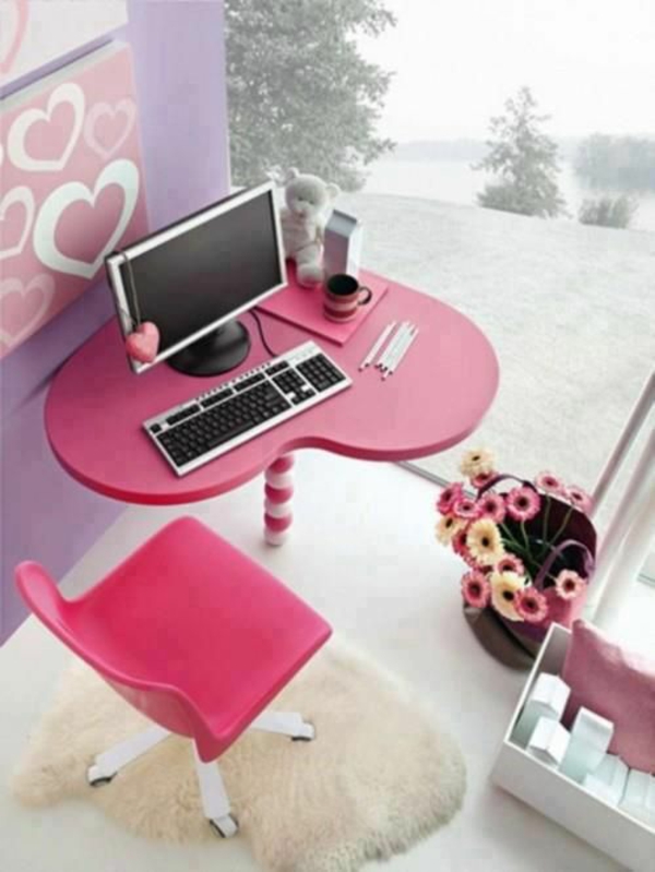 interieur mooi bureau roze