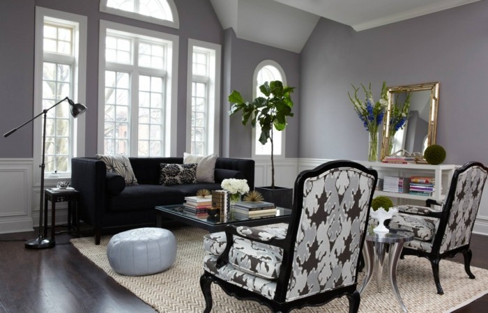 sala de estar, sala, paredes grises y suelo marrón oscuro