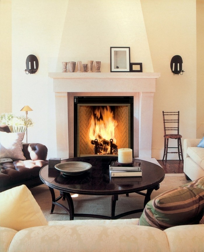 生活理念客厅圆形茶几壁炉米色家具