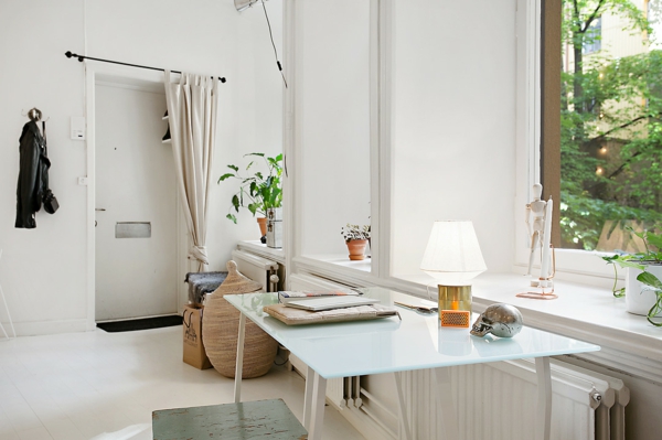 flad skandinavisk møbler studie skrivebordsglas rude vindue