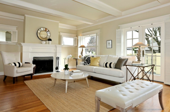 stue beige pejs lyse møbler stilfuld indretning