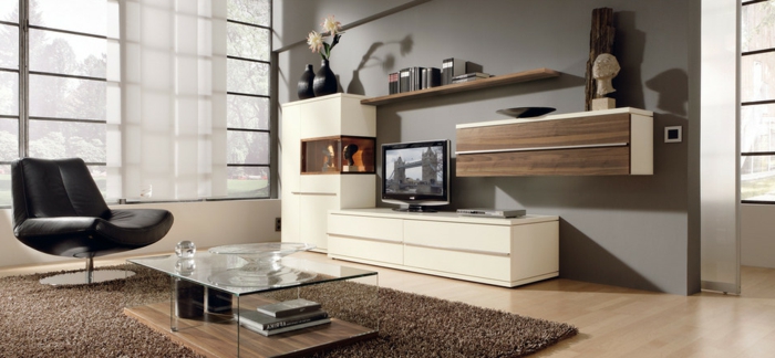 příklady nastavení obývacího pokoje moderní jednoduchý skleněný stůl