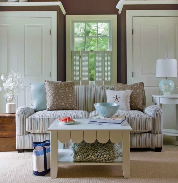 Rustic Sofas Help Make The Living Room Feel More Comfortable