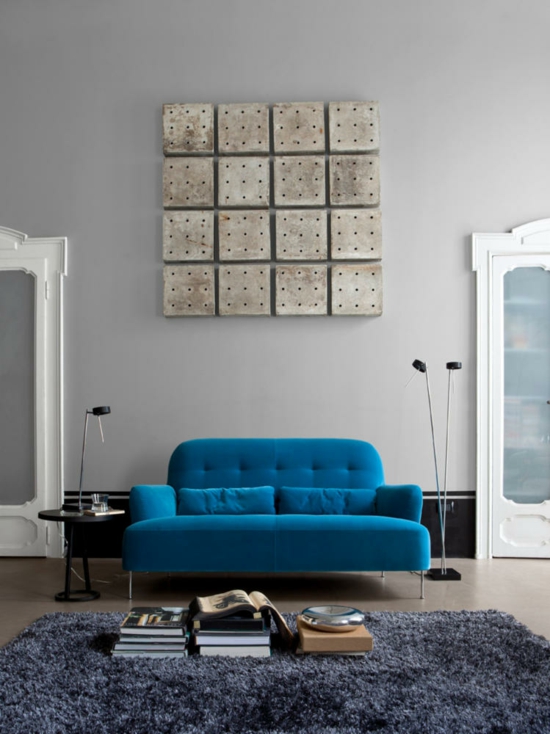 Καναπές καθιστικό μοντέρνο μπλε χαλί διακόσμηση τοίχων