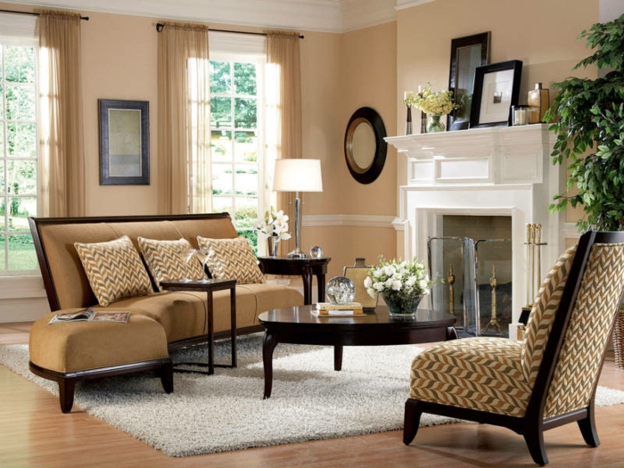 stue maleri ideer beige vegger lys teppe elegant stue møbler