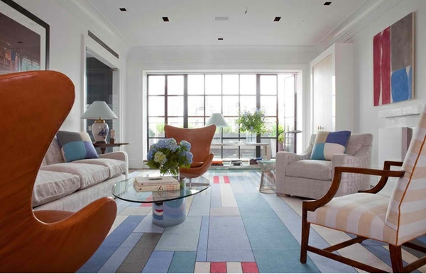 Salon design motif rectangulaire tapis coloré