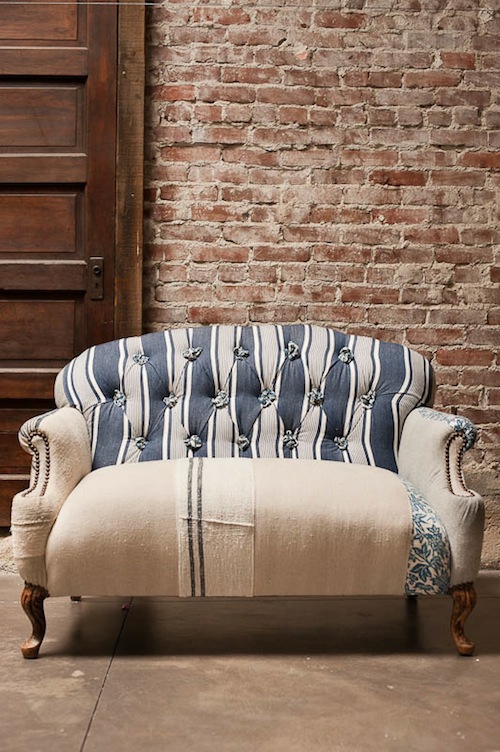 murvegg grunge stil sofa komfortabel klassisk design
