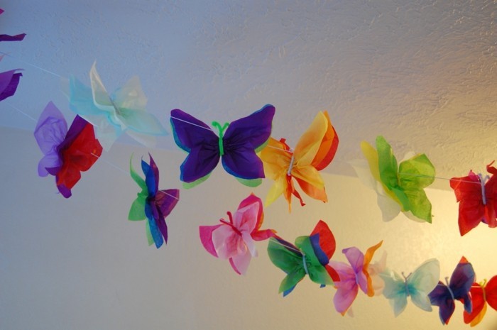 διακόσμηση δωματίου DIY πεταλούδες χαρτί γιρλάντας χειροτεχνία