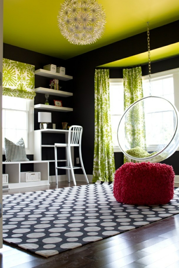 Kambarių dizaino idėjos jaunimo kambario kilimėlyje įsižiebia